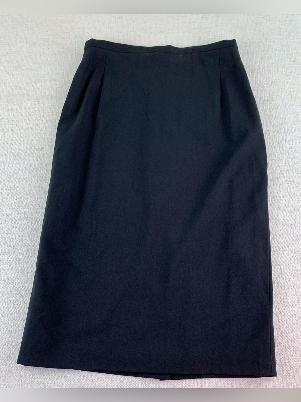 MaxMara women's size 4 Black Pencil Skirt knee length workwear